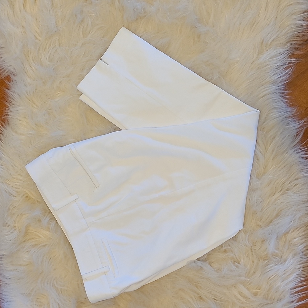 Loft Size 4 Riviera Julie slimfit white ankle pant